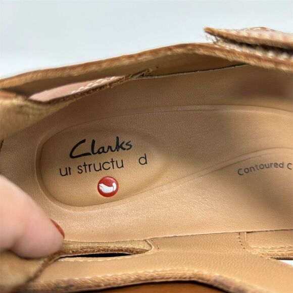Clarks Unstructured Brown Leather Strappy Closed Toe Sandals Size 8.5 W Casual - Picture 11 of 12